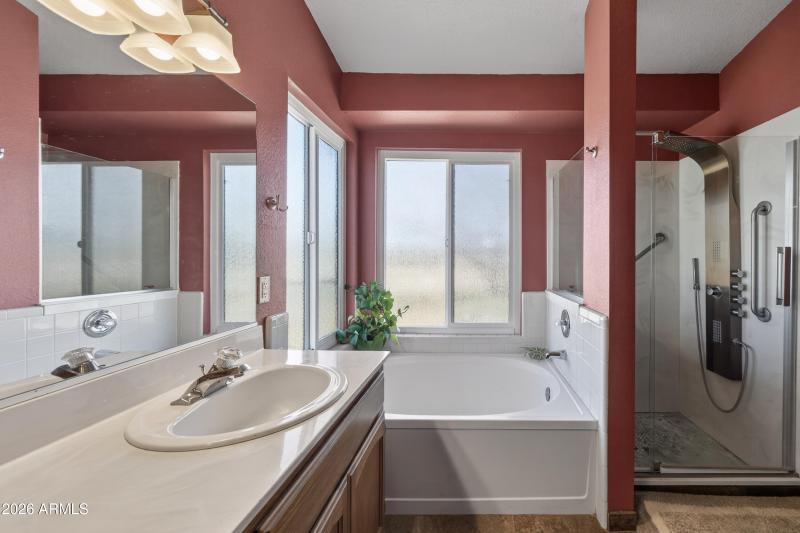 Interior - 4833 S Laguna Ave-15