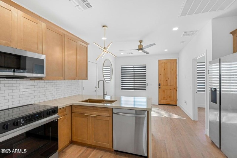 20251020231659873328000000-o