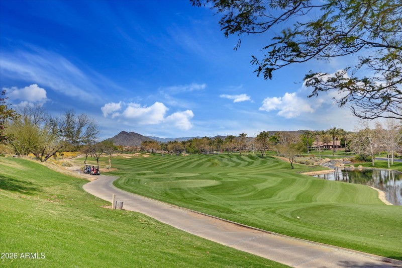 TEE OFF ON THE 18TH HOLE