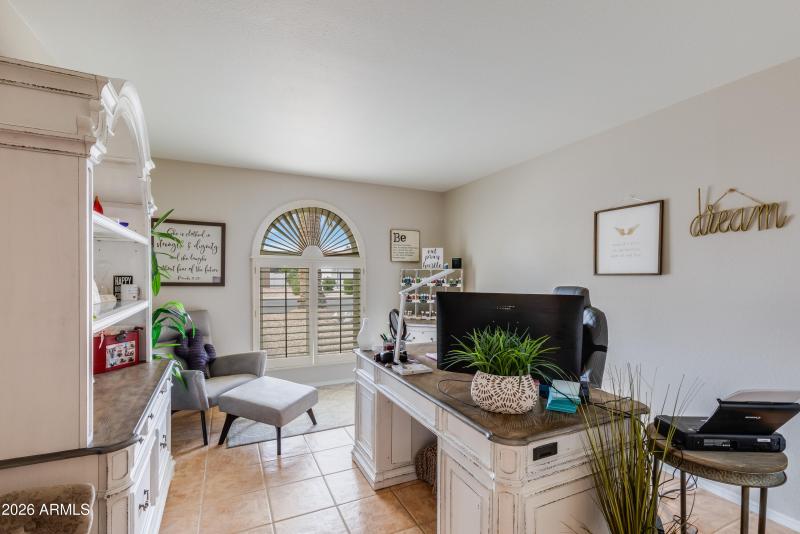 26001 S Howard Dr-23