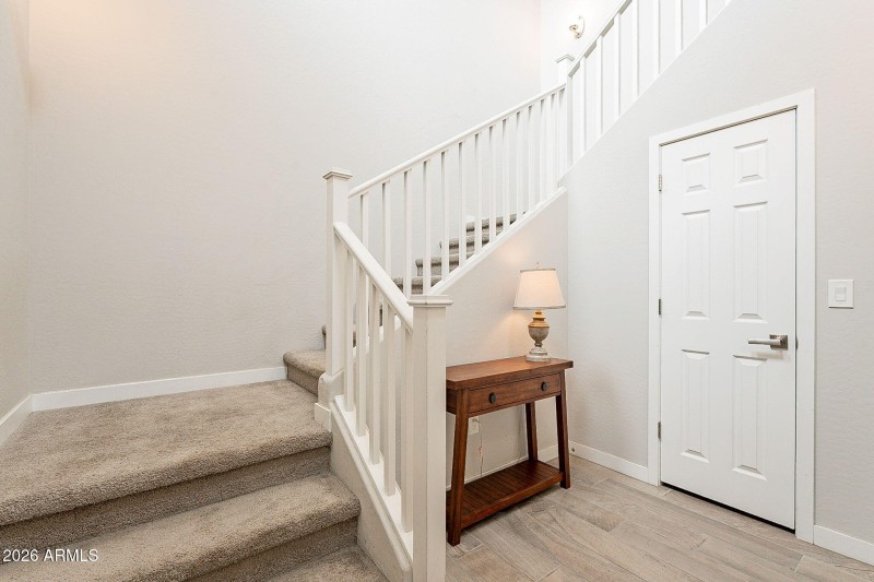 7-web-or-mls-Queen-7