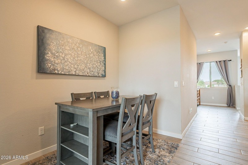 22-web-or-mls-Queen-22