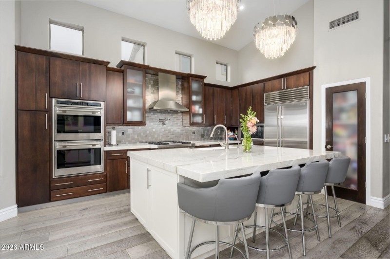 32-web-or-mls-Nestling-32