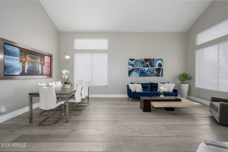 26-web-or-mls-Nestling-26