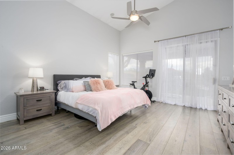 23-web-or-mls-Nestling-23