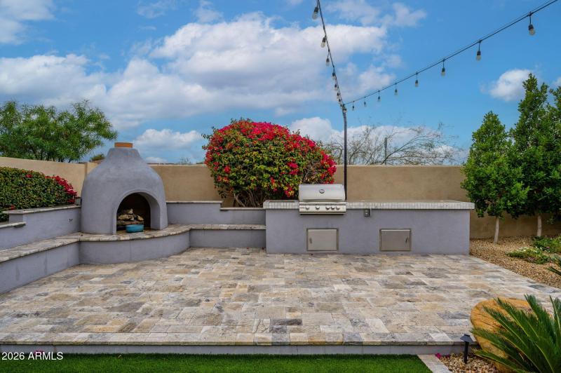 5-web-or-mls-Nestling-5