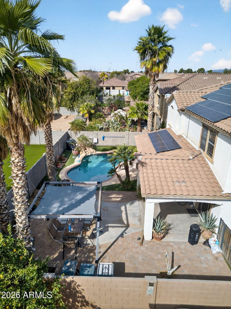 67-web-or-mls-14N Sandstone Way