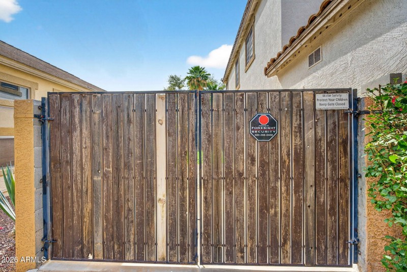 53-web-or-mls-67N Sandstone Way