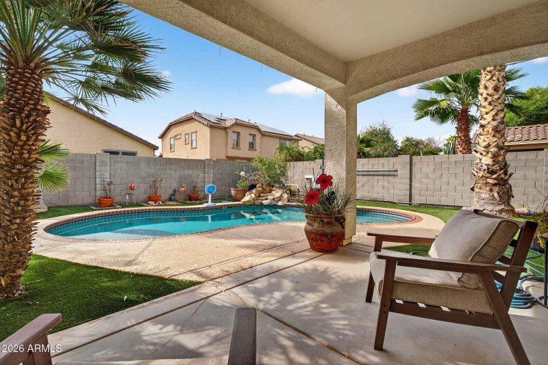 46-web-or-mls-62N Sandstone Way