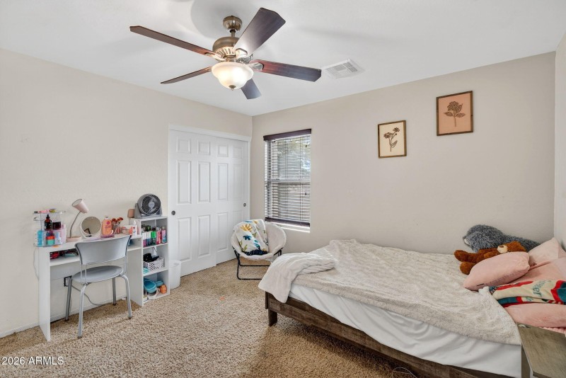 36-web-or-mls-32N Sandstone Way