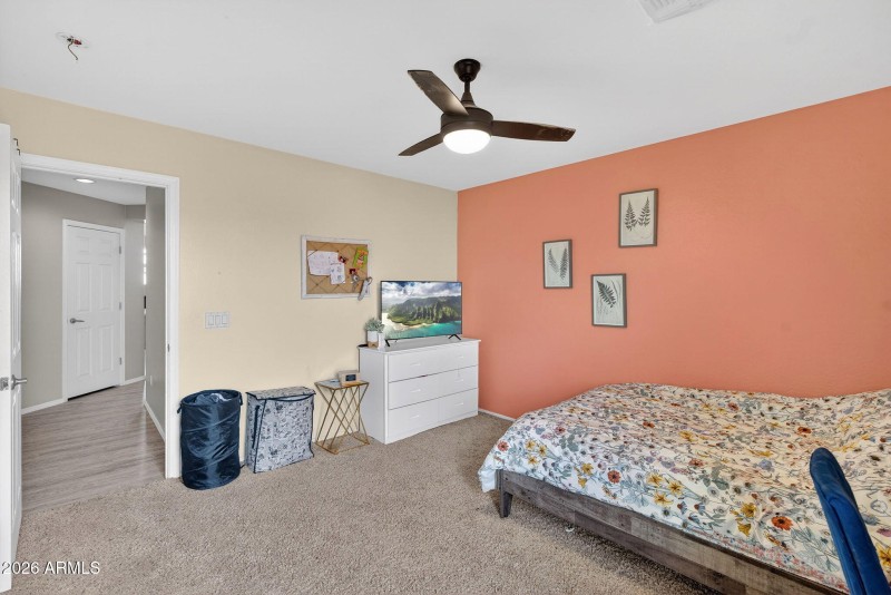 33-web-or-mls-30N Sandstone Way