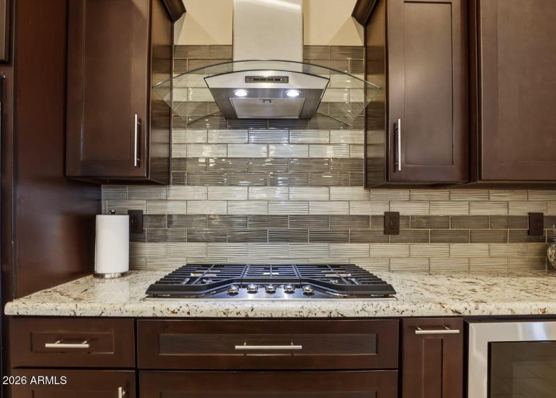 Gas Stovetop with Hood