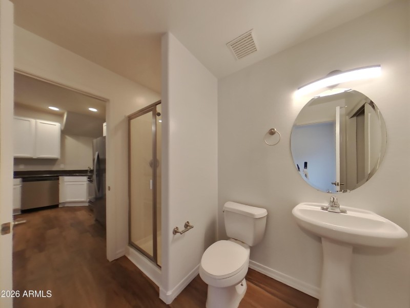 15_pc_zR9Z7p7LP9_D3nxa4FSfC_layout_0