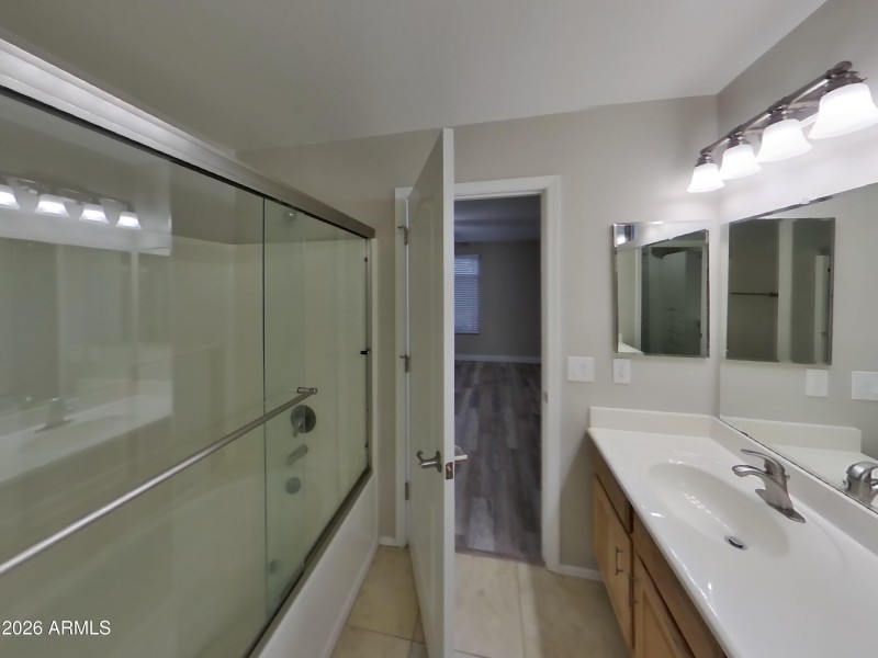 8_pc_A4ntnEiinF_kDZAff72HE_layout_0