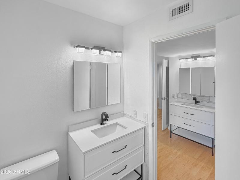 Primary bath/vanities