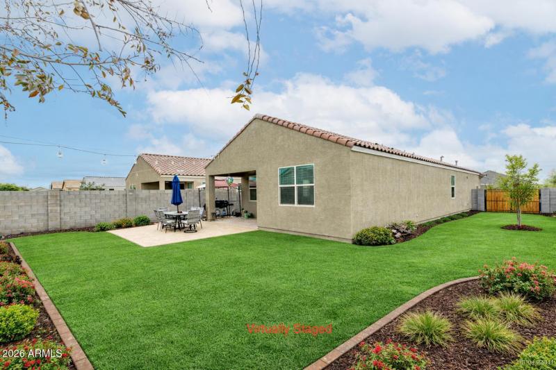 Henson - Virtual Stage Yard