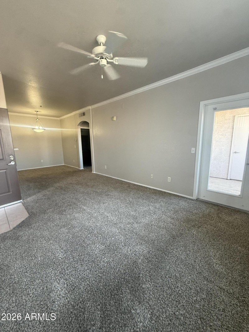 Living Room to Dining Room Solana 2118 I