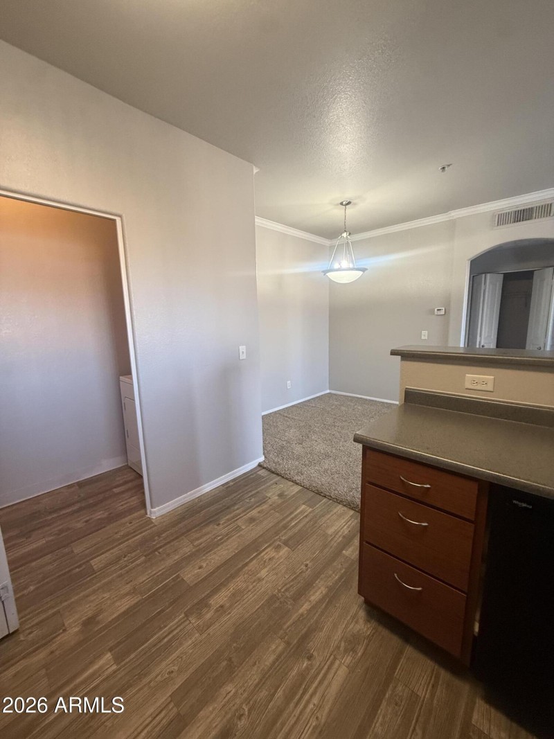 Laundry Area Washer & Dryer Solana 2118