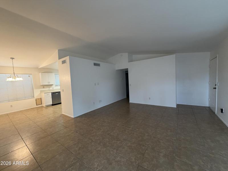 Living room/Dining room