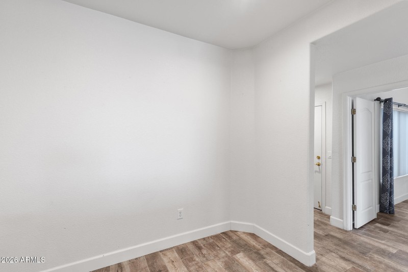 Den/Bedroom