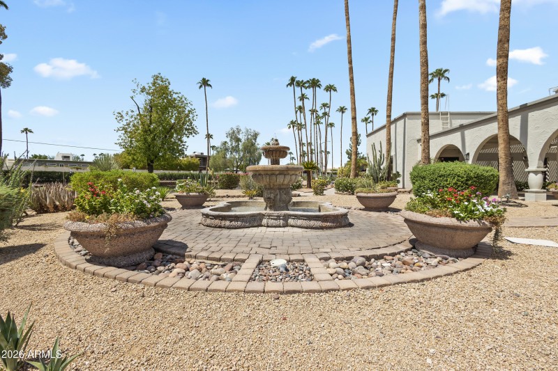 Fountain Entry