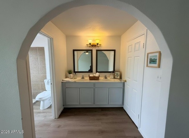 Primary Bath- VIRTUALLY STAGED