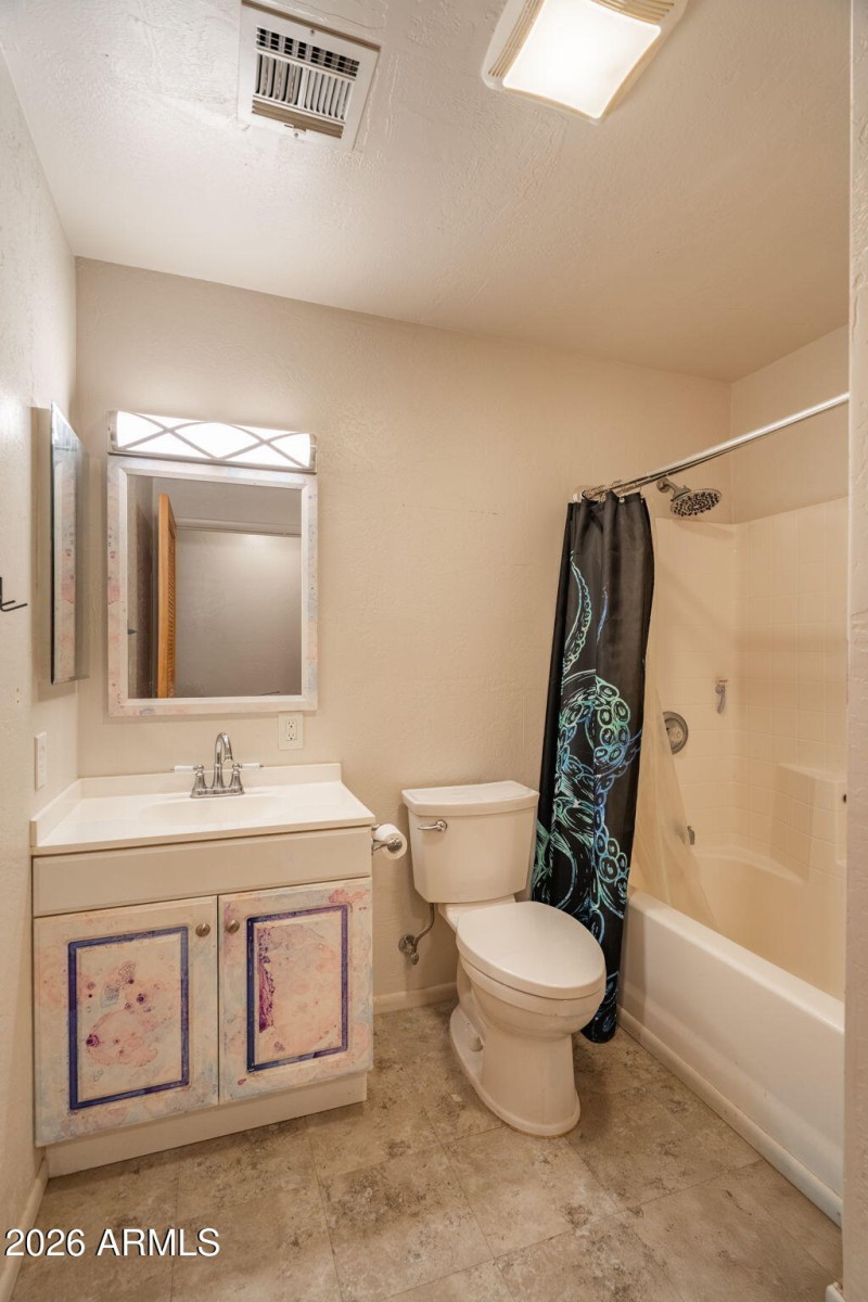 10-web-or-mls-263-s-11th-st