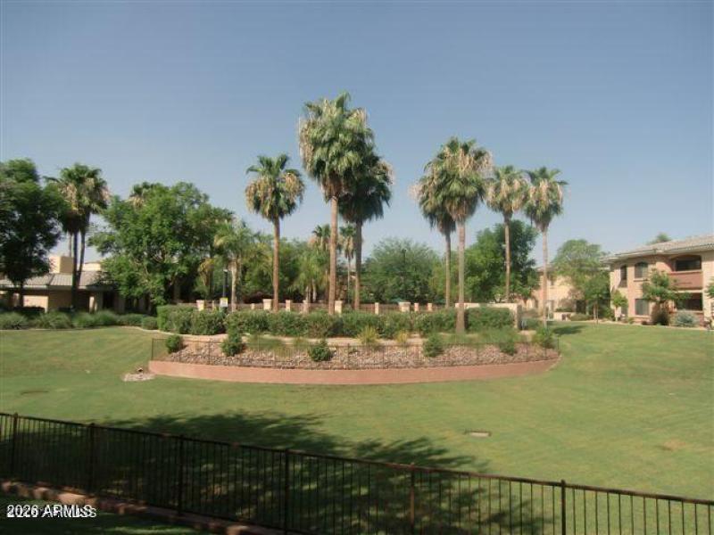 10030 W INDIAN SCHOOL 253.jpg 6