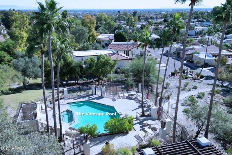 POOL VANTAGE 3 - LABELED