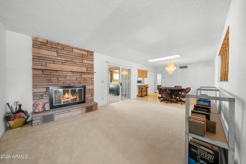 Interior - 1349 Cholla Cir-15