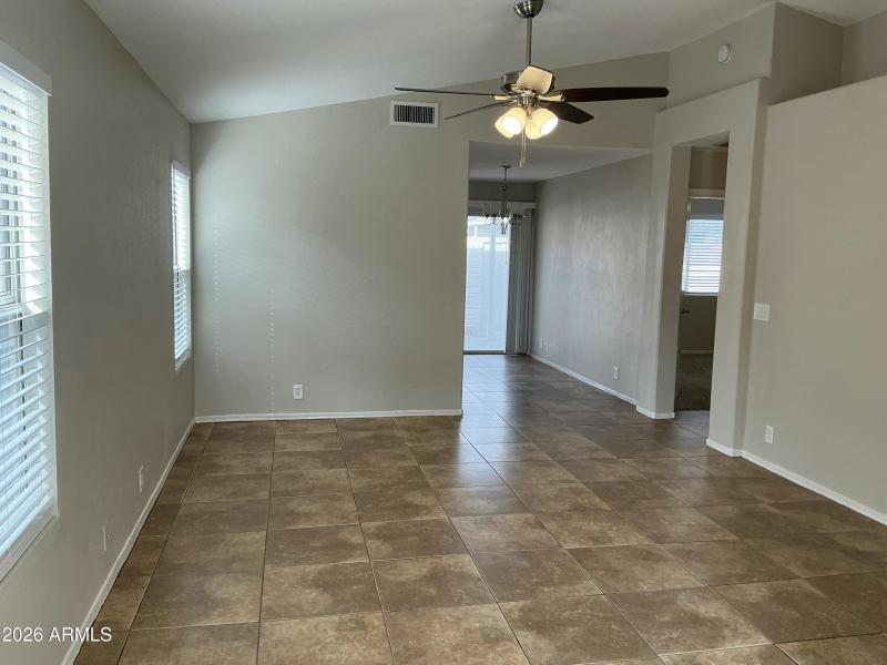 02700DE2-83E9-4437-9D32-4AC4C89D8D8B