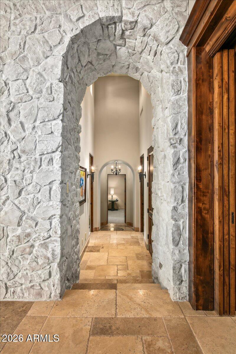 47-Guest Wing Hallway Path