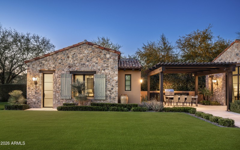 Guest Casita - Outdoor BBQ