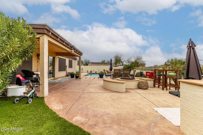 Backyard Pool/Firepit