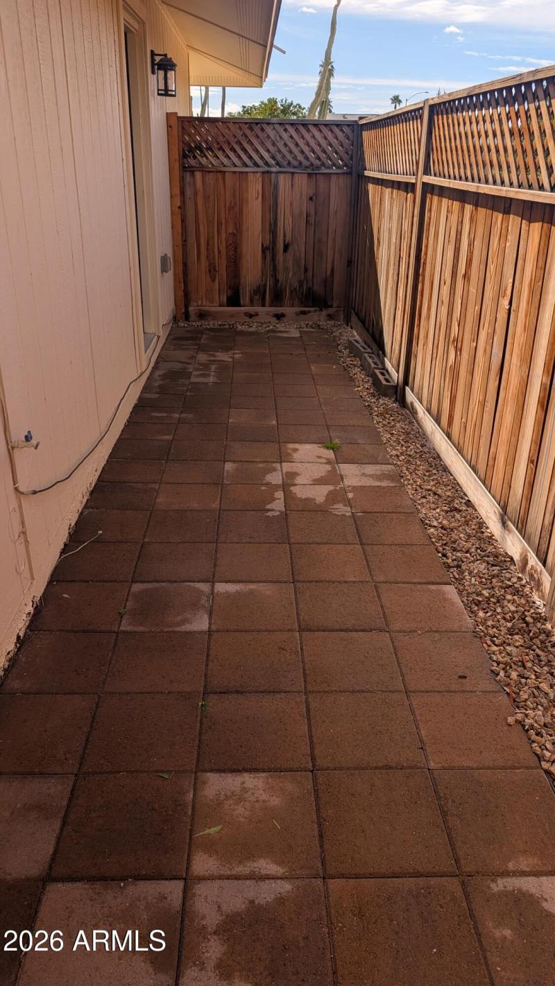 PXL_20260217_181815241.MP