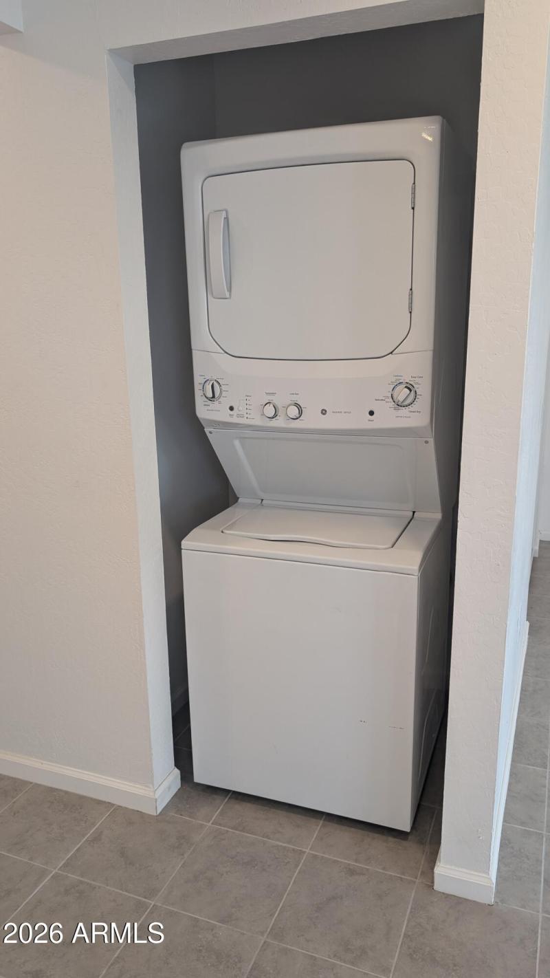 PXL_20260217_182046946