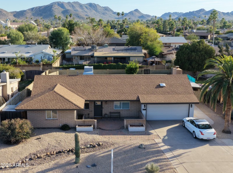 cholla drone from front