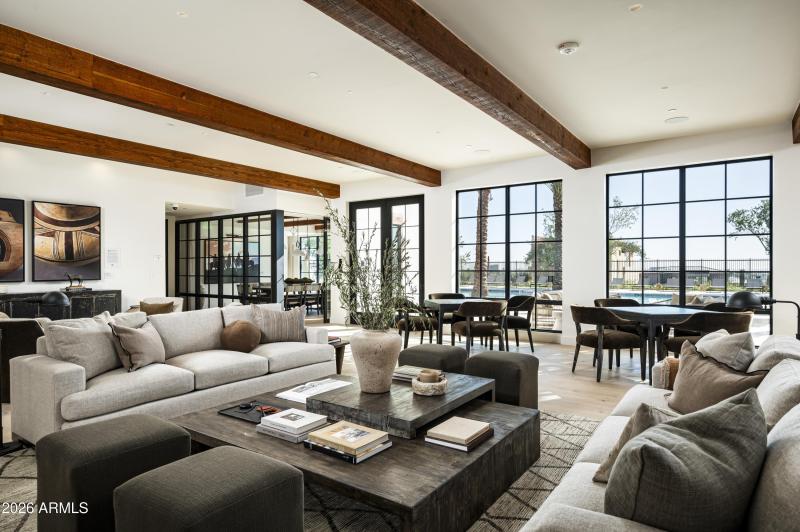 048_Phoenician Clubhouse