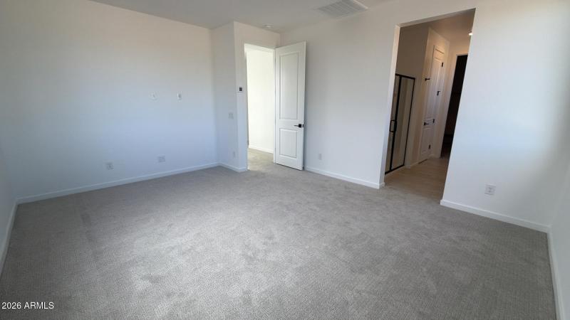 B4DA6A9E-3BC2-4784-A150-89904E7C0C99