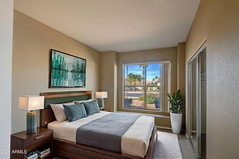 Bedroom-2-pic-1 - Bedroom - Modern - 9