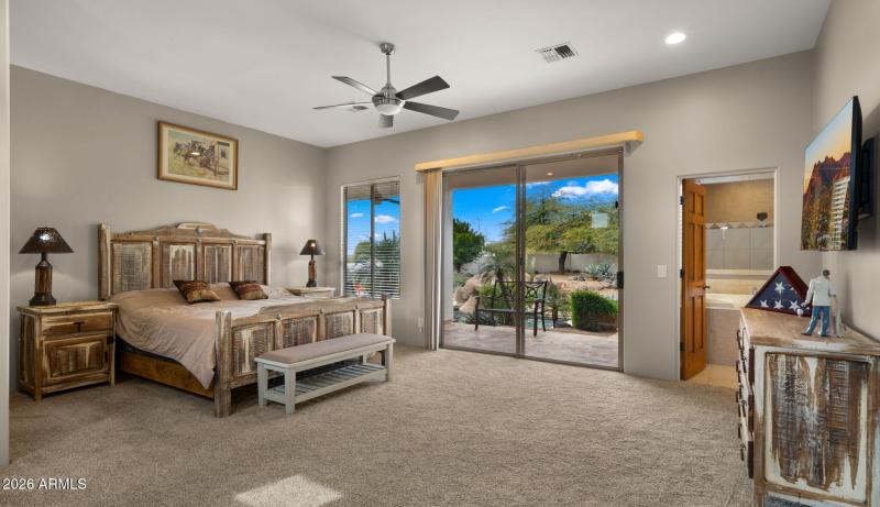 49-web-or-mls-Primary Bedroom3