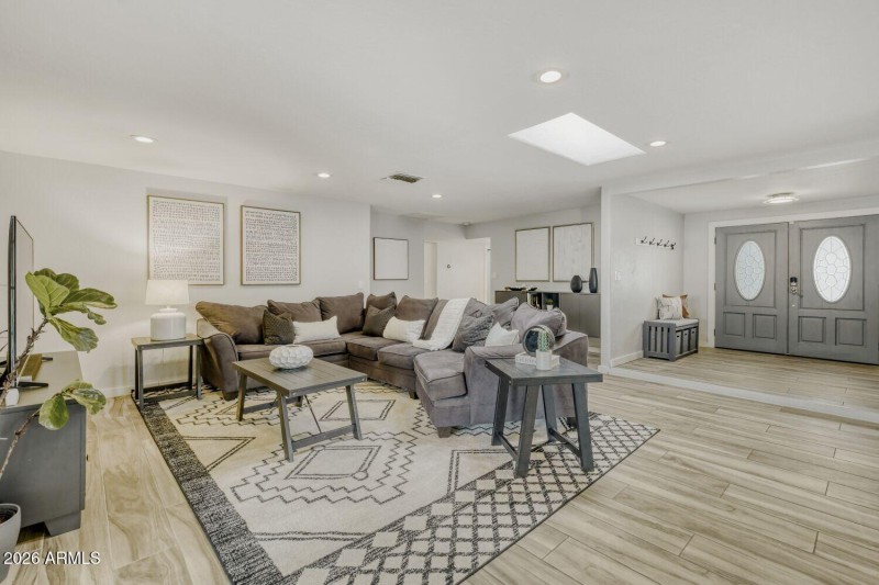 2538 N 50th St - Web Quality - 007 - 06