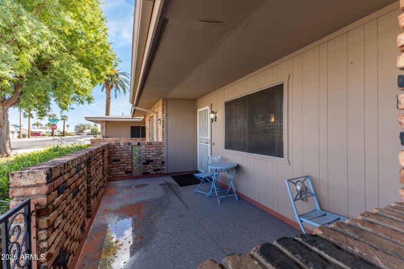 Cozy front courtyard