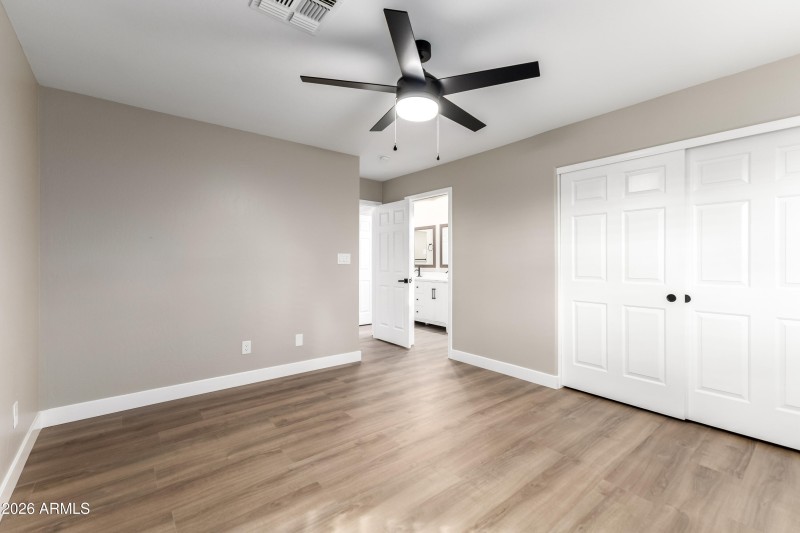 BROADWAY GUEST BEDROOM 2