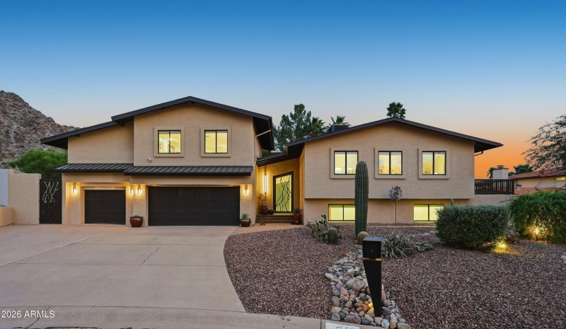 003_Twilight Exterior Front