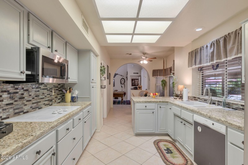 9-web-or-mls-Qp-1168