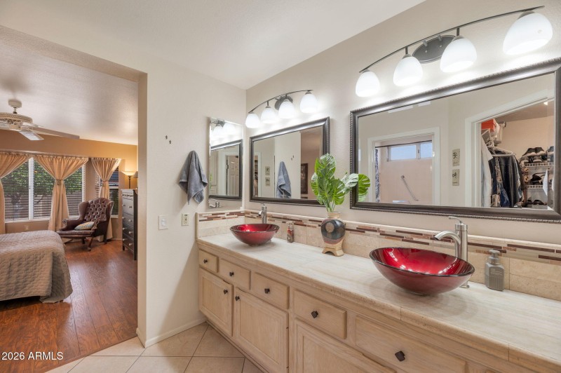 16-web-or-mls-Qp-1192