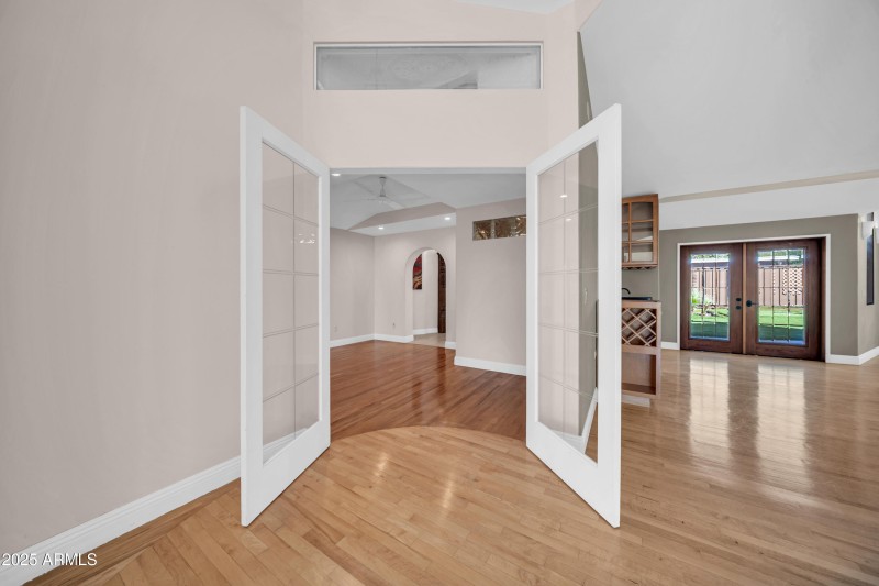 1450 E Royal Palm Rd-16