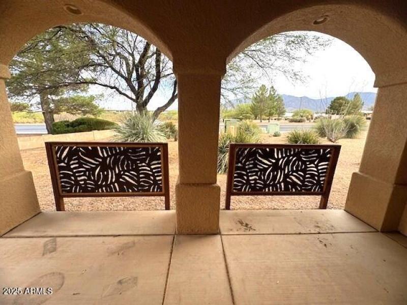 Lovely Privacy Partition