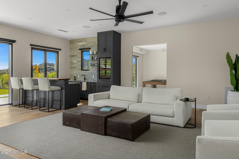 24living room lounge